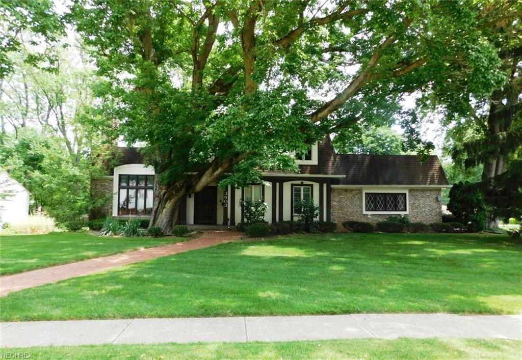 3903 Valley Dr - Photo 1