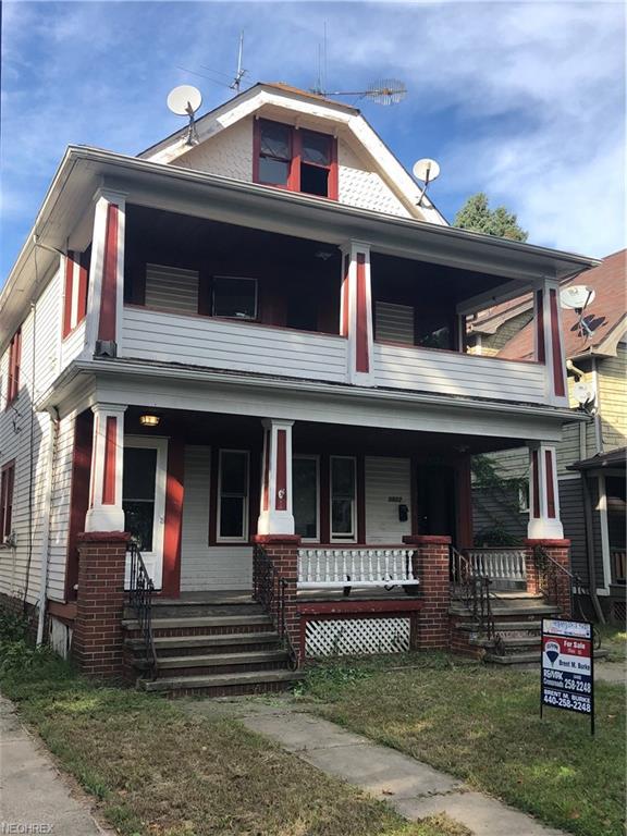 3920 Hyde Ave - Photo 1