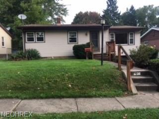 2423 Tyro Ave - Photo 1