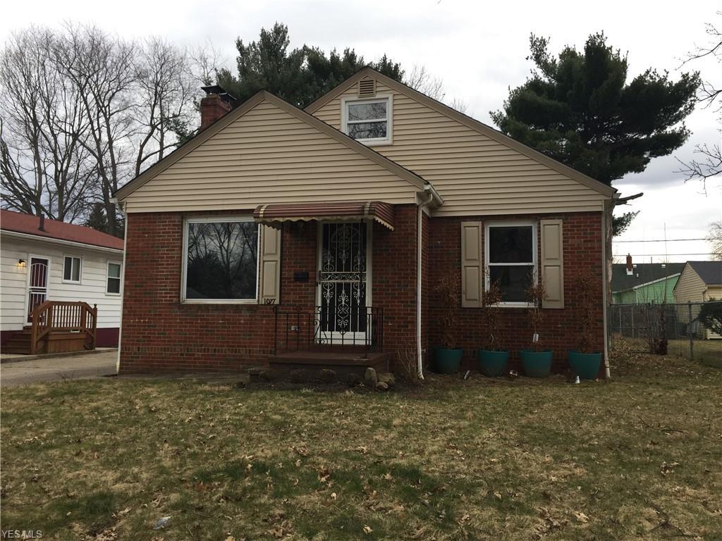 1077 Frederick Boulevard - Photo 1