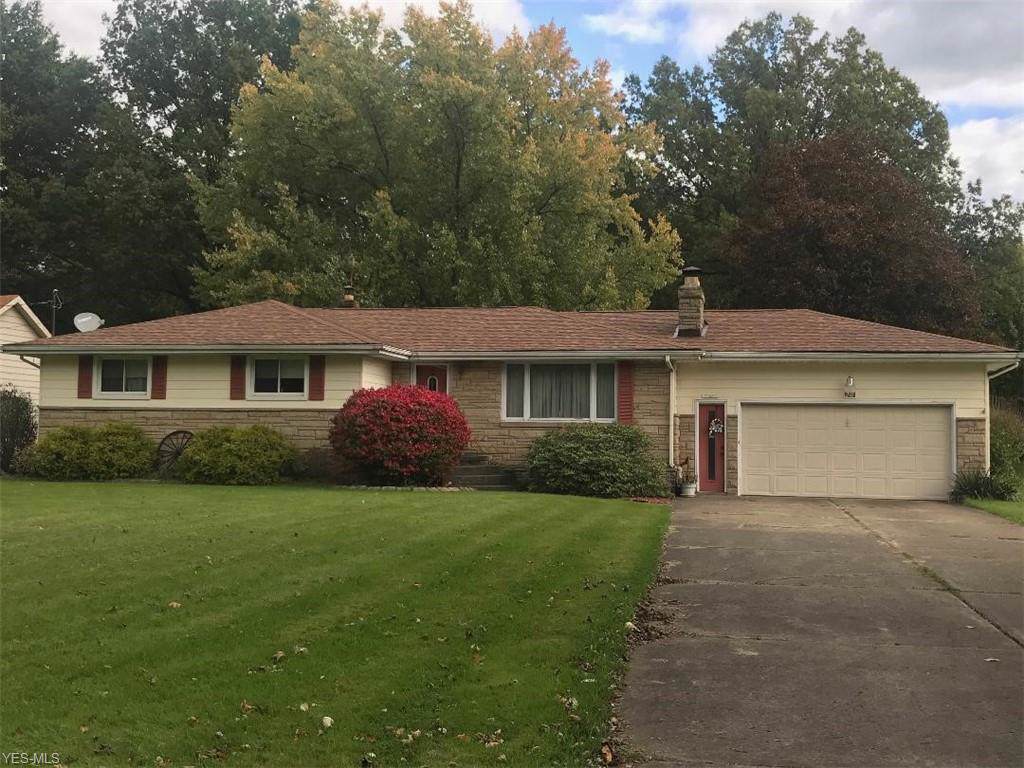 211 Struthers Liberty Road - Photo 1