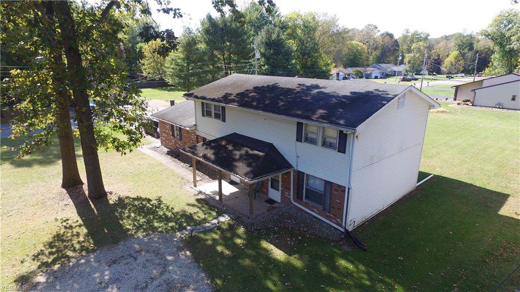 1173 Rosewood - Photo 1
