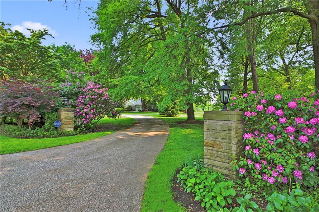 6924 South Lane - Photo 1