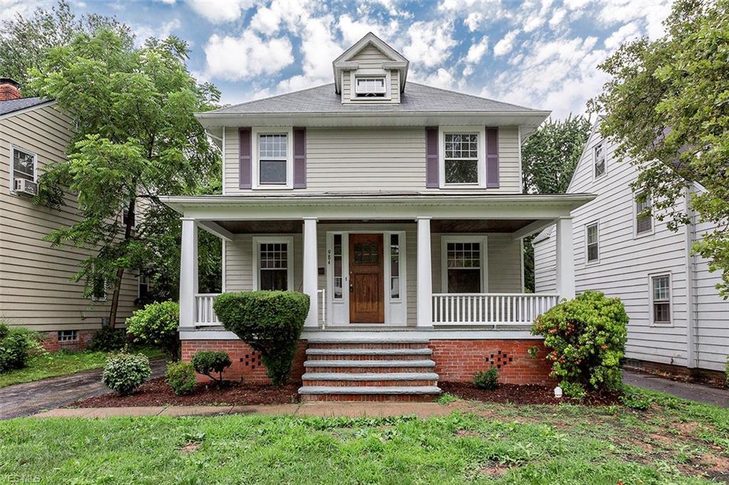 984 Roanoke Road - Photo 1