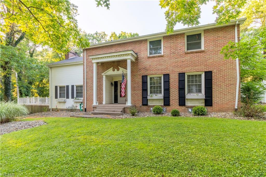120 Sleepy Hollow Drive - Photo 1