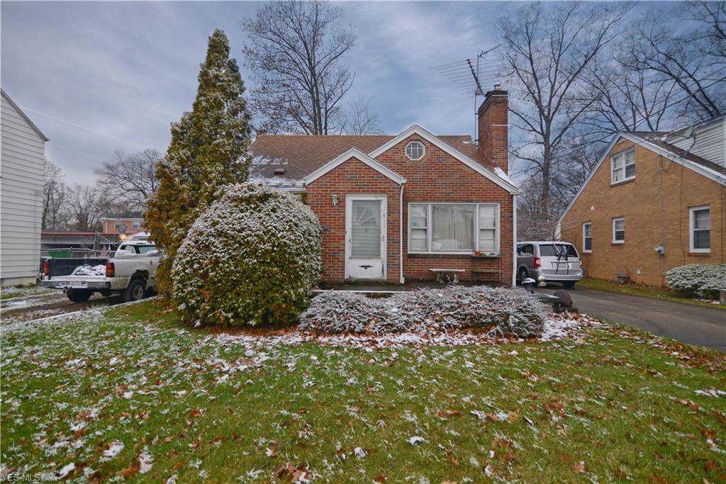 5024 Firnley Avenue - Photo 1