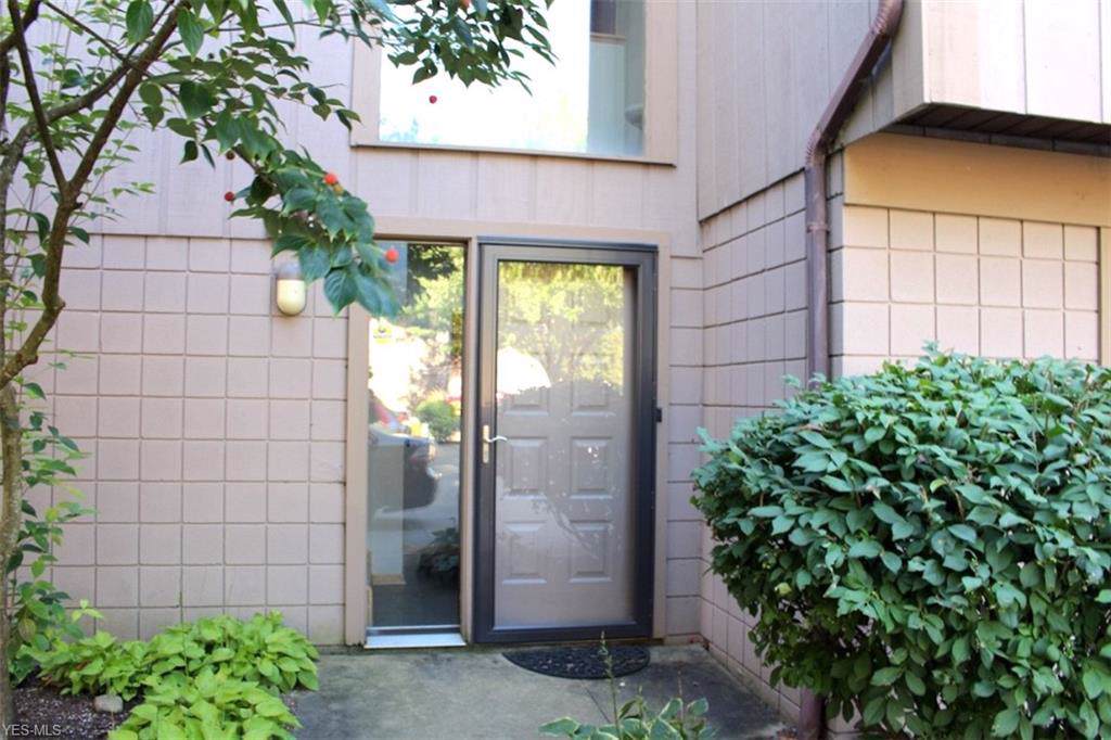 584 Meredith Lane - Photo 1
