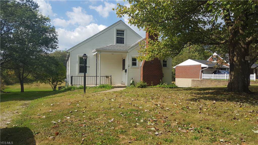915 Jennings Avenue - Photo 1