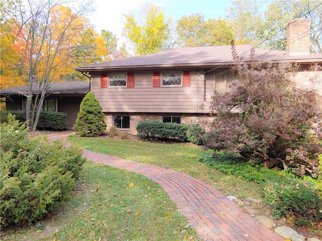 829 Dogwood Terrace - Photo 1