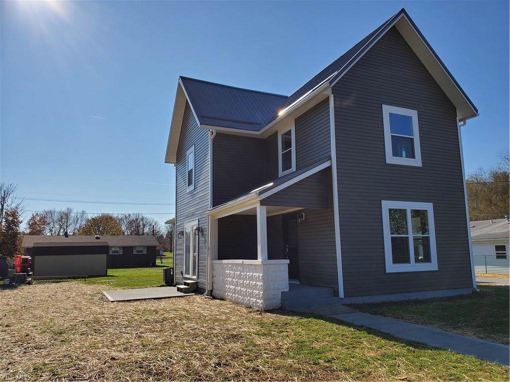 630 Blake Avenue - Photo 1