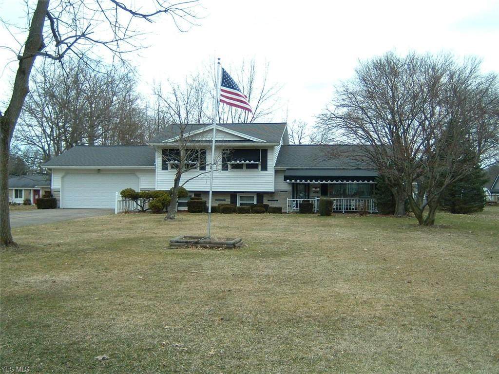 3662 Bryant Drive - Photo 1