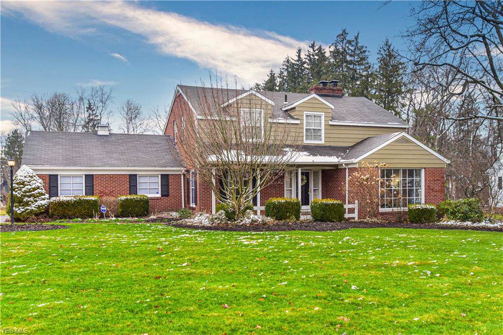 1535 Glenking Lane - Photo 1