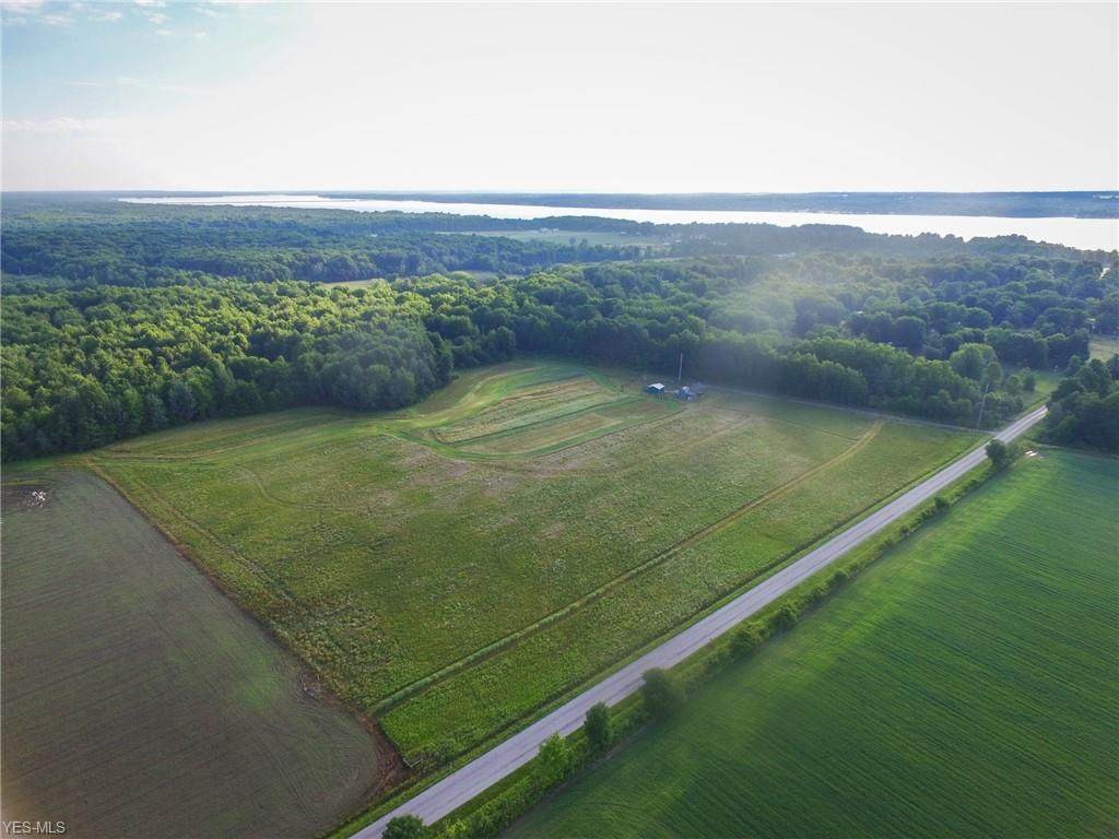 6733 Slater Road - Photo 1