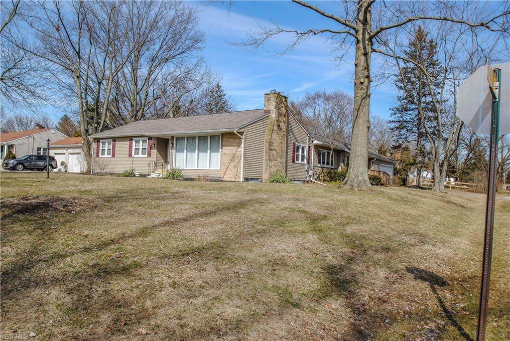 21820 Brookway Drive - Photo 1