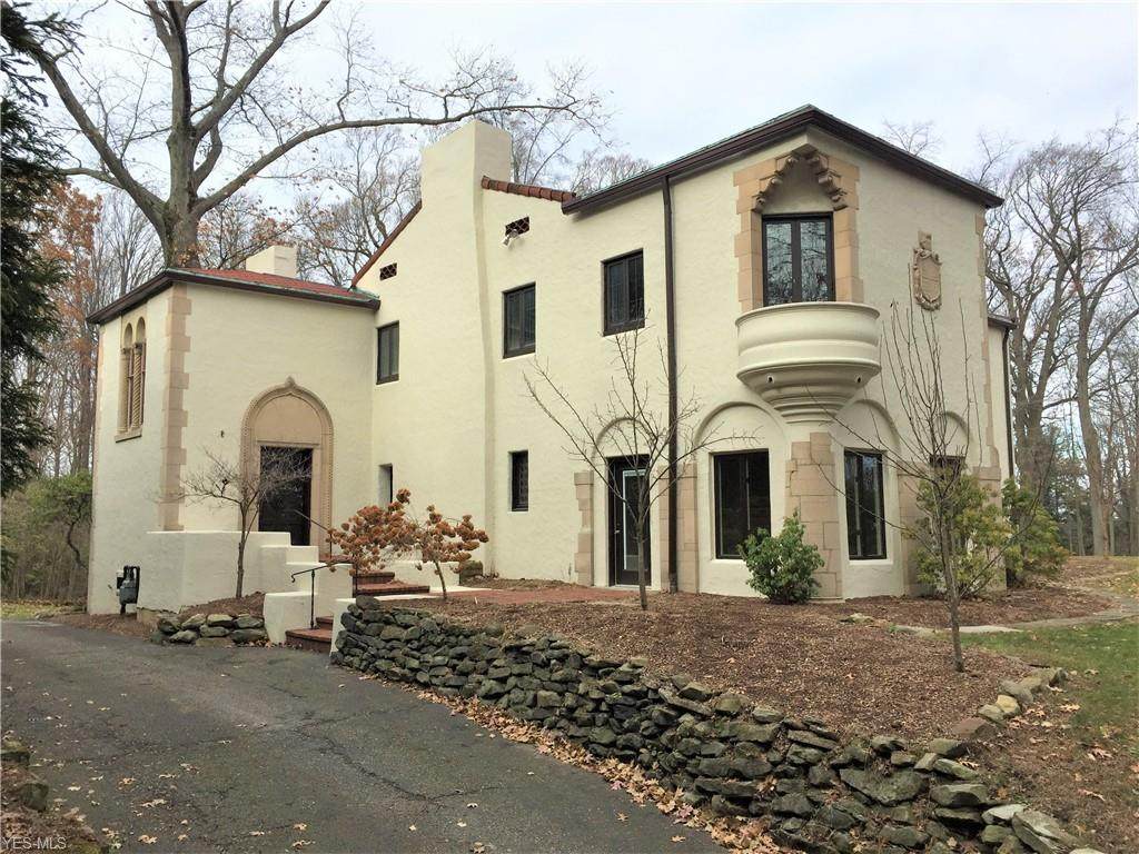 2019 Ridgewood Road - Photo 1