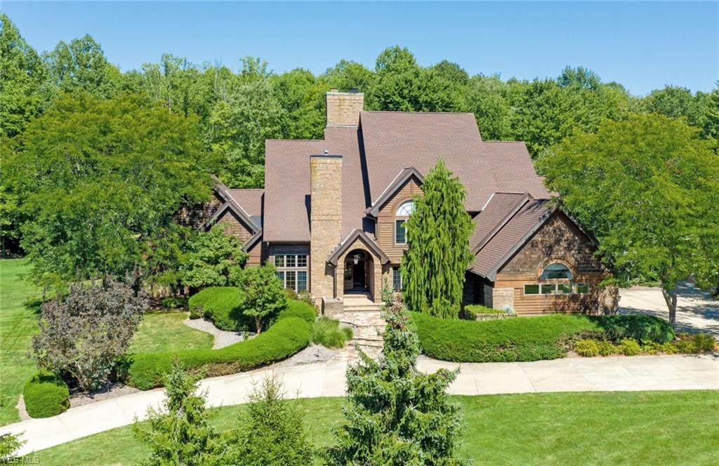 5997 Ledgeview Drive - Photo 1