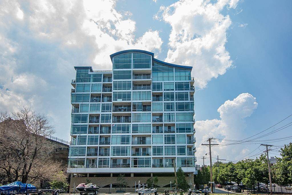 1237 Washington Avenue - Photo 1