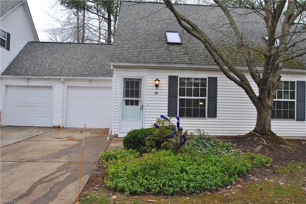 135 Burlington Oval Drive - Photo 1