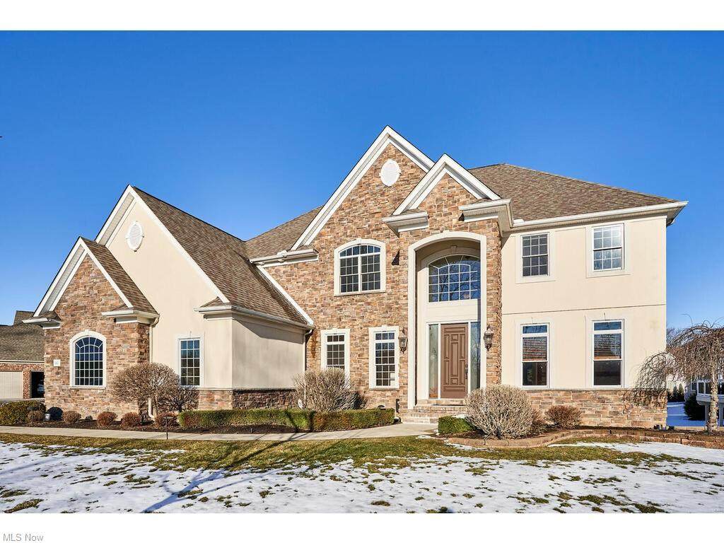 343 Glasgow Drive - Photo 1