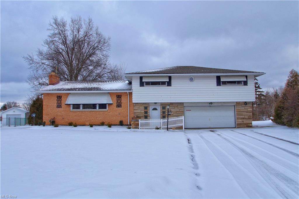 6619 Kingswood Drive - Photo 1