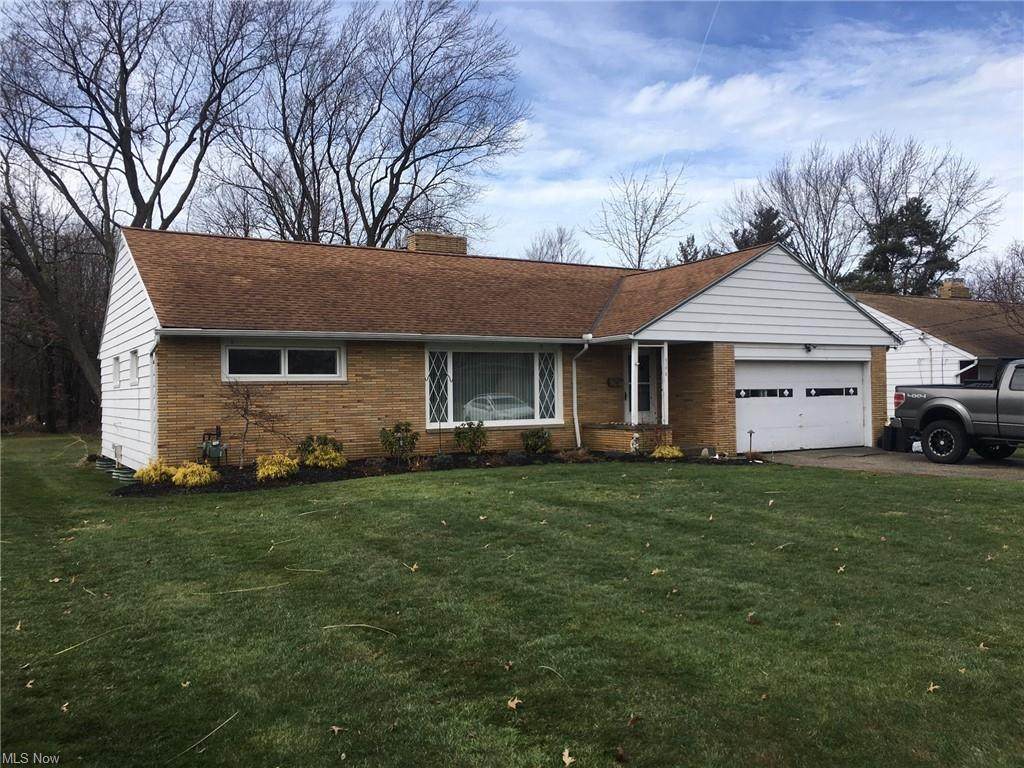 566 Meadowlane Drive - Photo 1