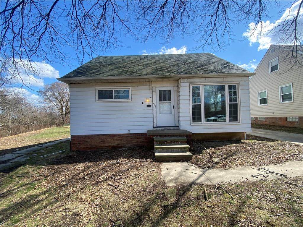 4055 West Boulevard - Photo 1
