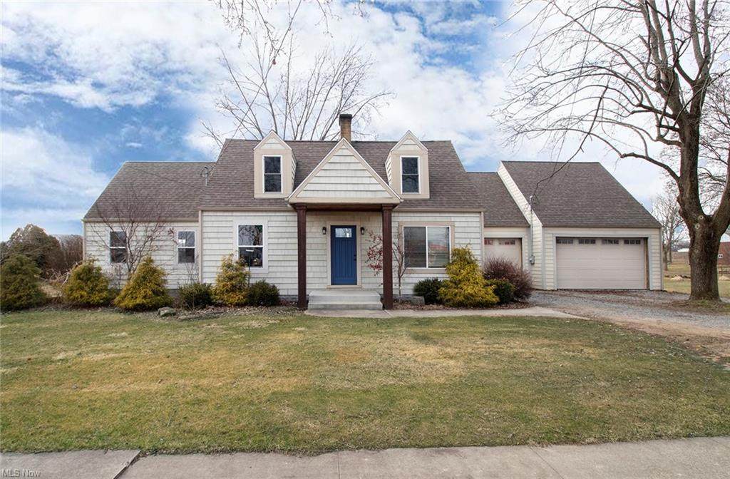 464 Park Avenue - Photo 1