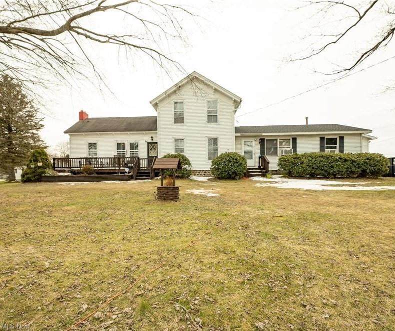 6802 New London Road - Photo 1
