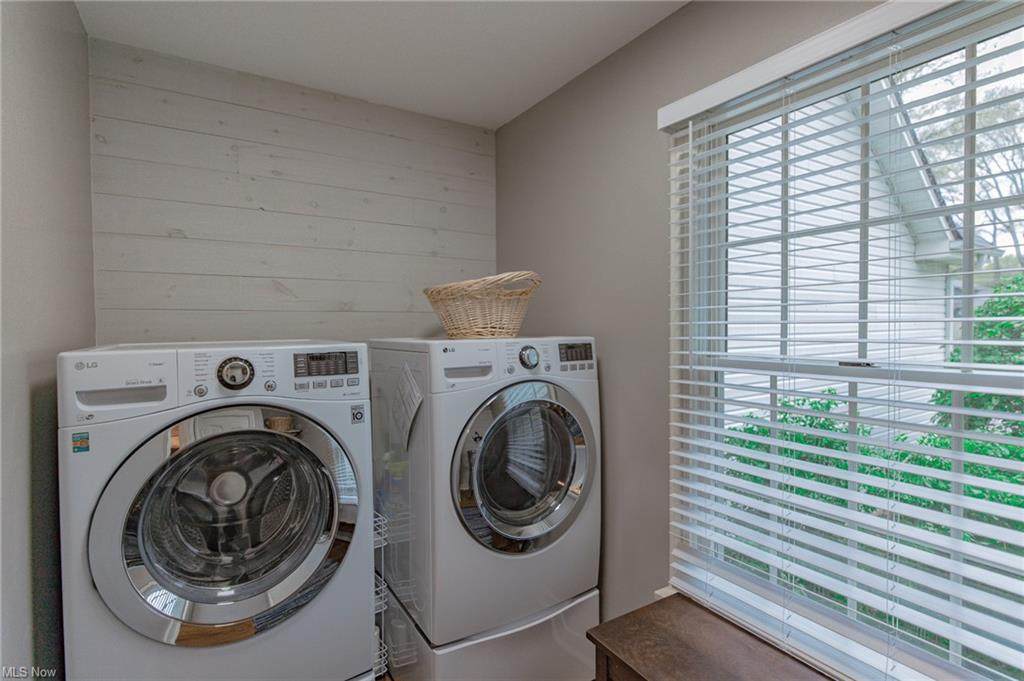 6645 Lockwood Boulevard - Photo 1