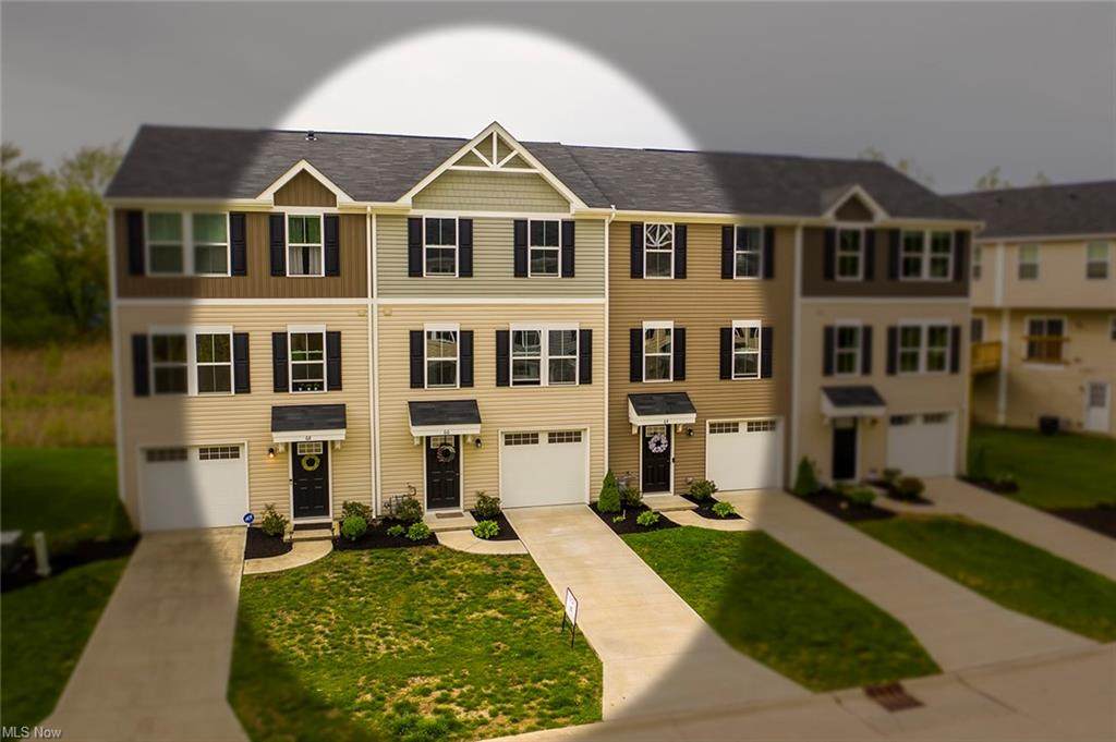 66 Maple Spring Drive - Photo 1