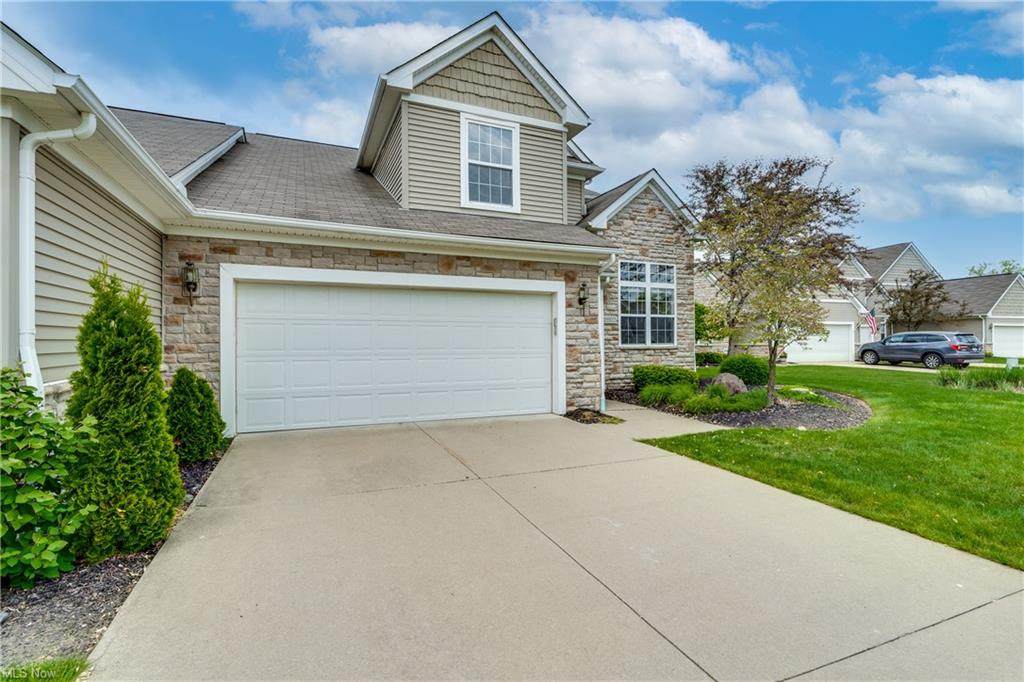 29322 Hummingbird Circle - Photo 1
