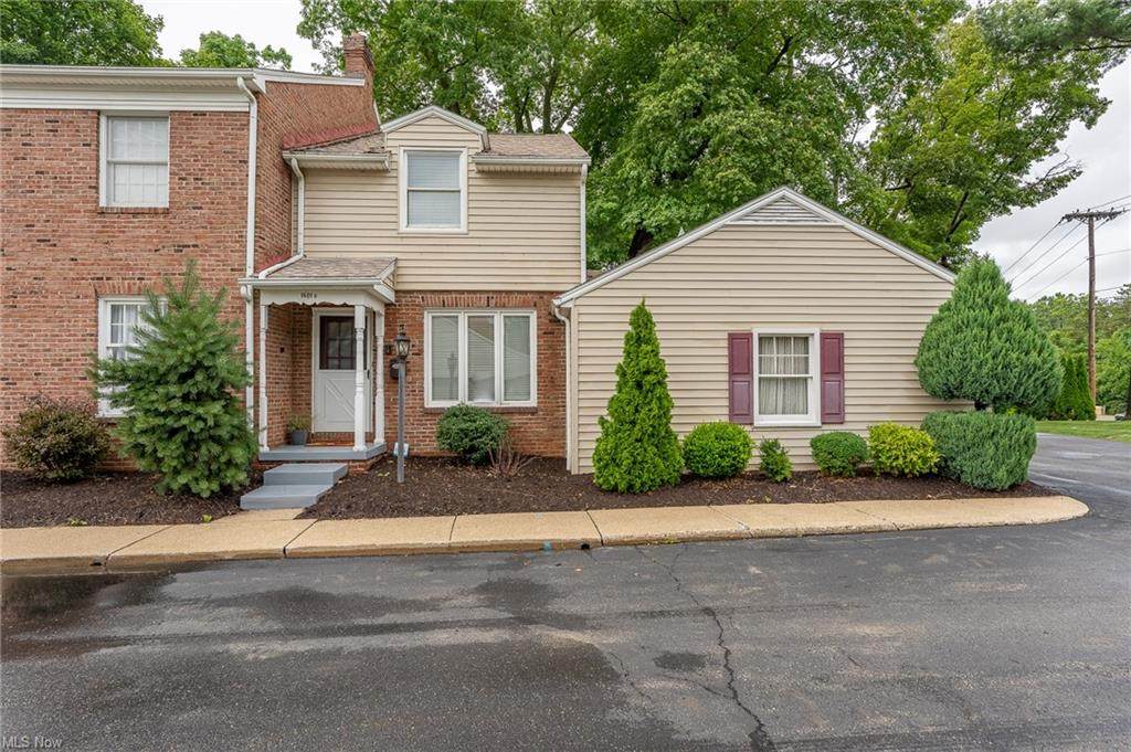 1601 Main Street - Photo 1