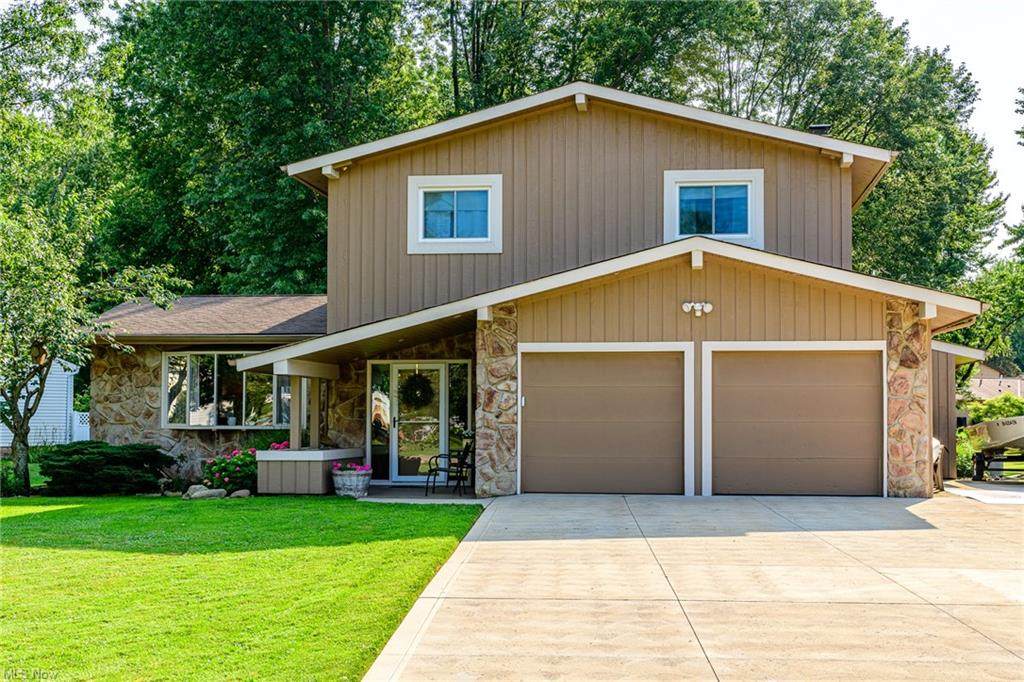 7866 Hidden Hollow Drive - Photo 1
