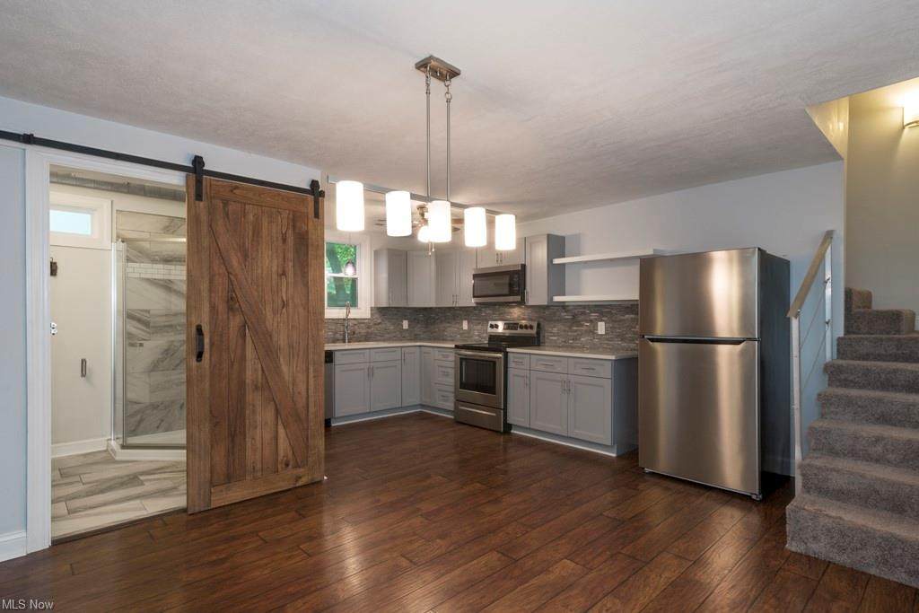 2148 Thurman Avenue - Photo 1