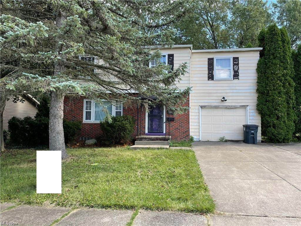 601 Treeside Drive - Photo 1