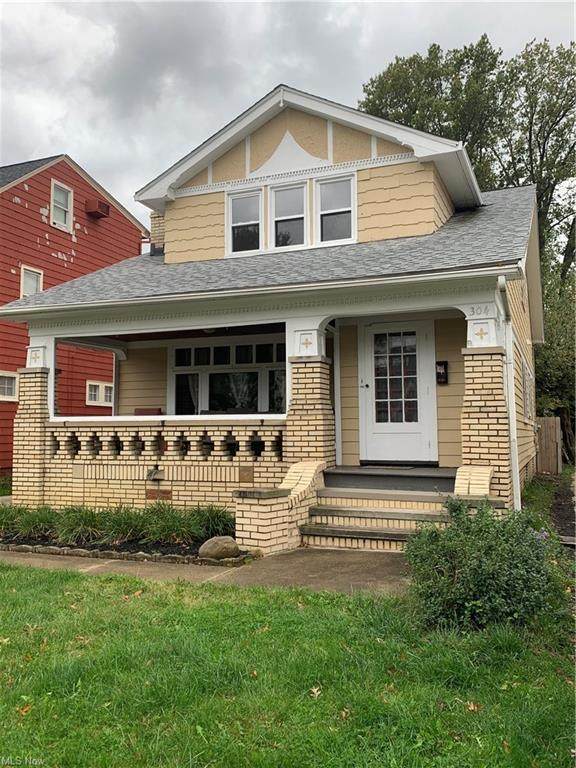 304 208th Street - Photo 1