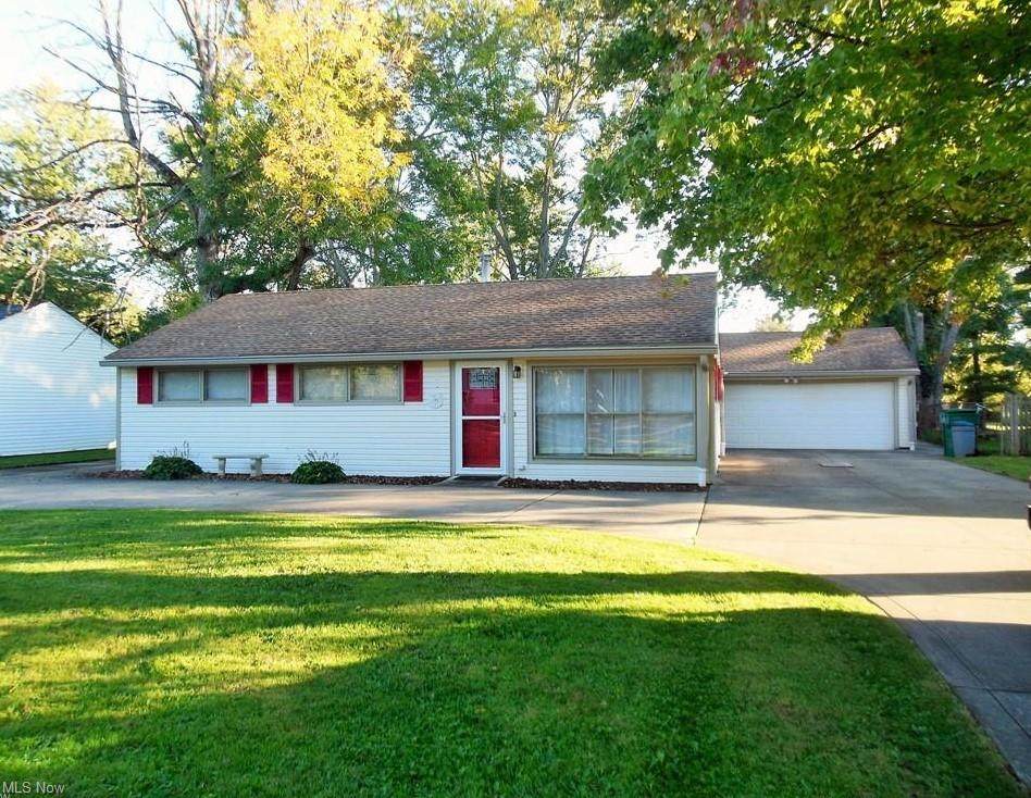 1934 Glenwood Drive - Photo 1