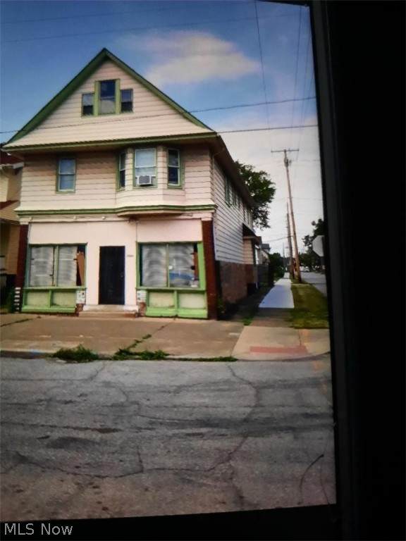 3366 94th Street - Photo 1