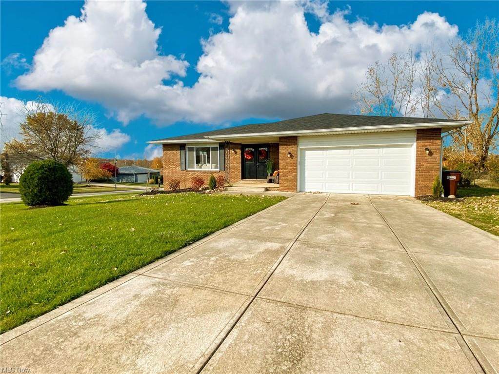 7748 Tamarack Drive - Photo 1