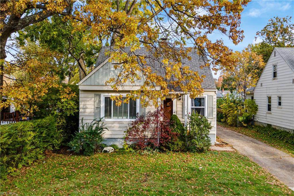 293 Pasadena Avenue - Photo 1