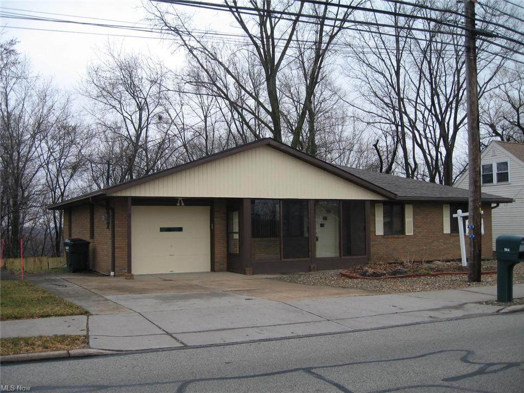 984 Schaaf Road - Photo 1