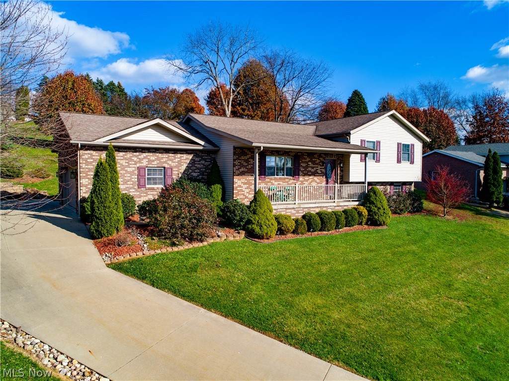 112 Martha Drive - Photo 1