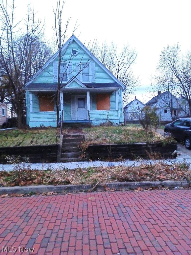 1048 Ackley Street - Photo 1