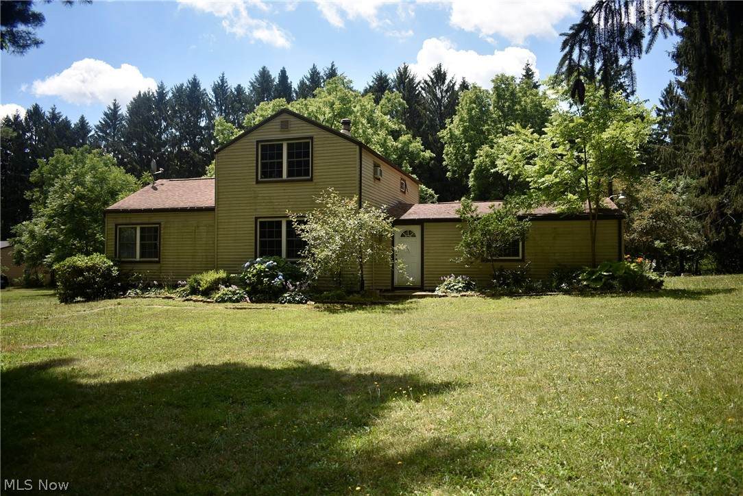 7152 Stewart Sharon Road - Photo 1