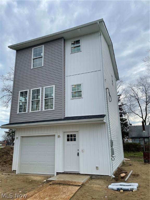 1057 Peach Boulevard - Photo 1