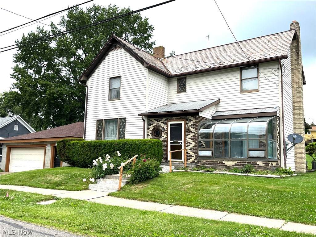 768 Martin Street - Photo 1