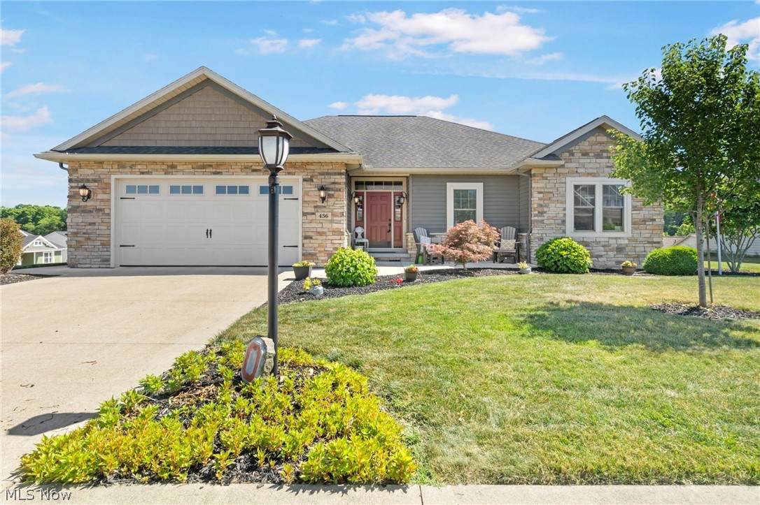 436 Creekside Road - Photo 1
