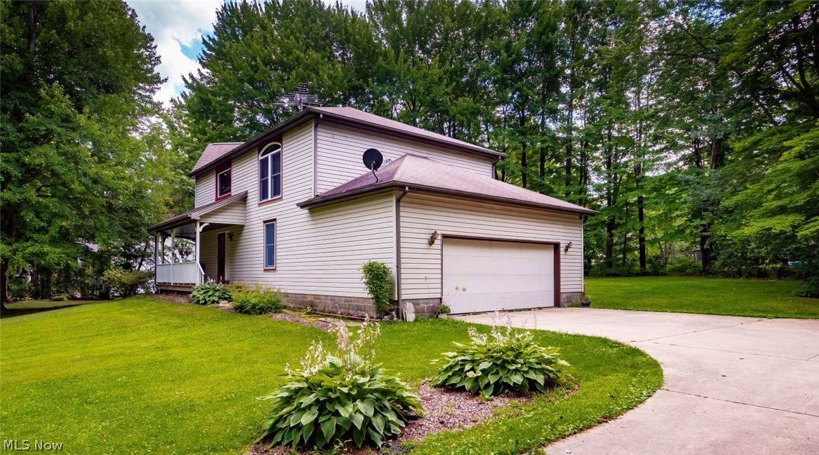 7770 Wrenwood Drive - Photo 1