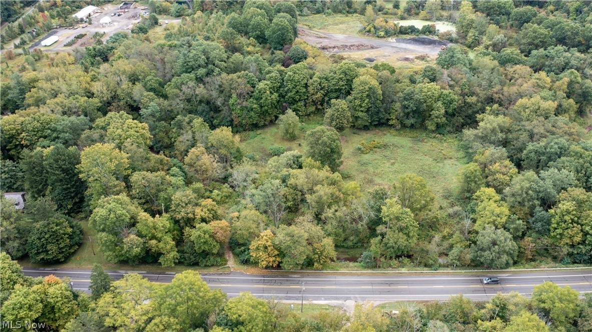1391 Cleveland Massillon Road - Photo 1
