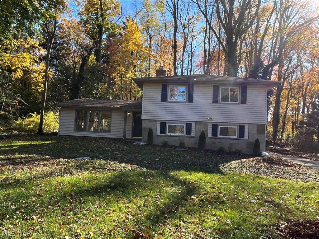 26 Sandy Hill Road - Photo 1